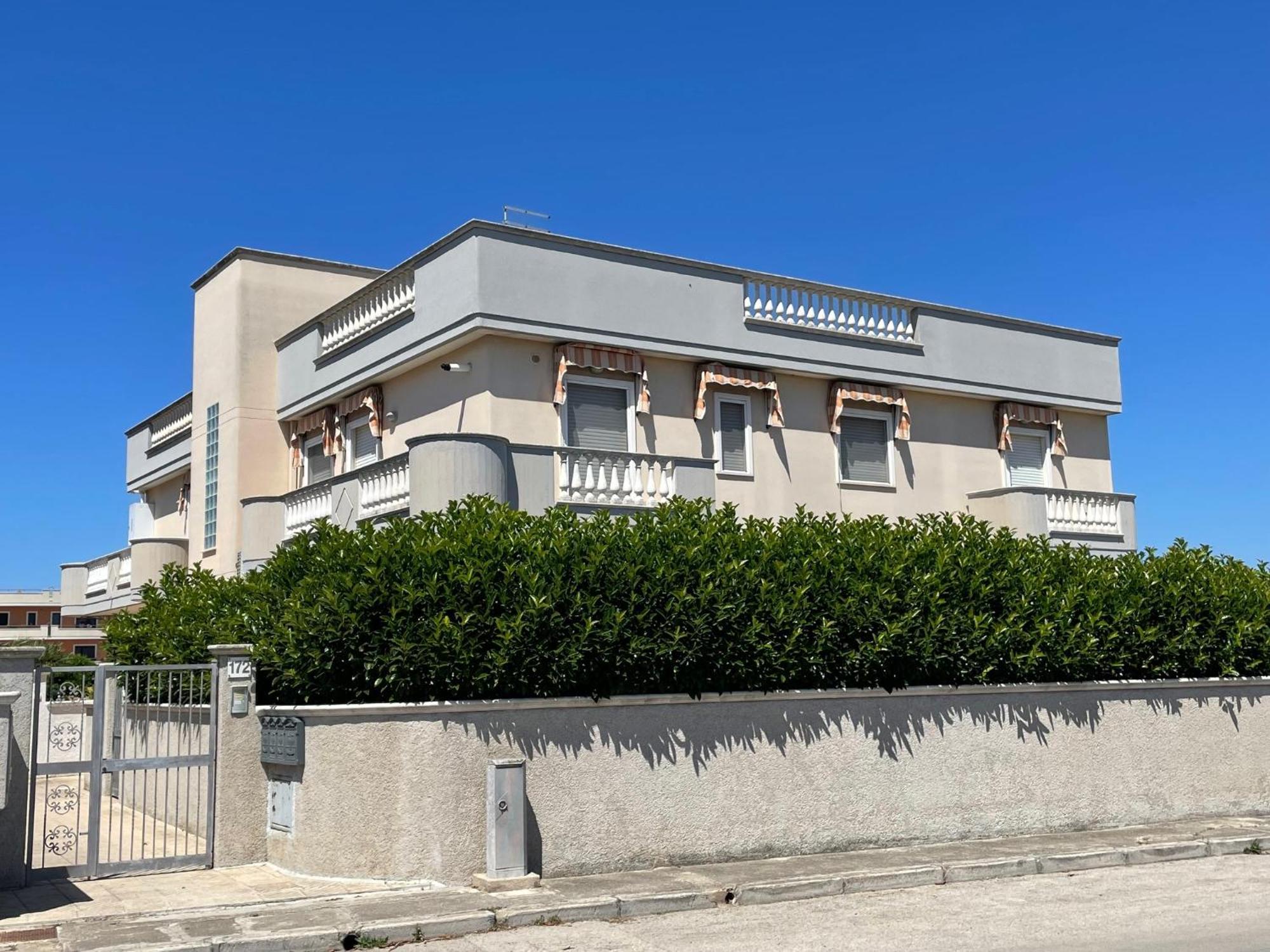A Casa Di Lia Villa Pulsano Exterior foto